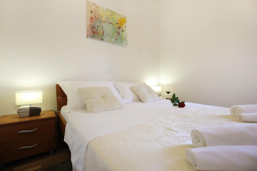 Bay View Apartment Zadar Exterior photo